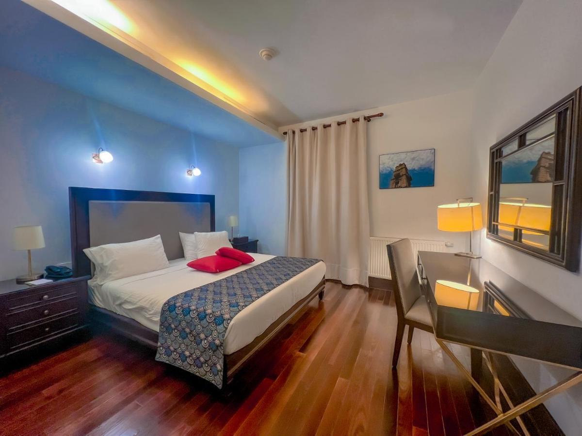 Via Mina Hotel El Mîna Kültér fotó